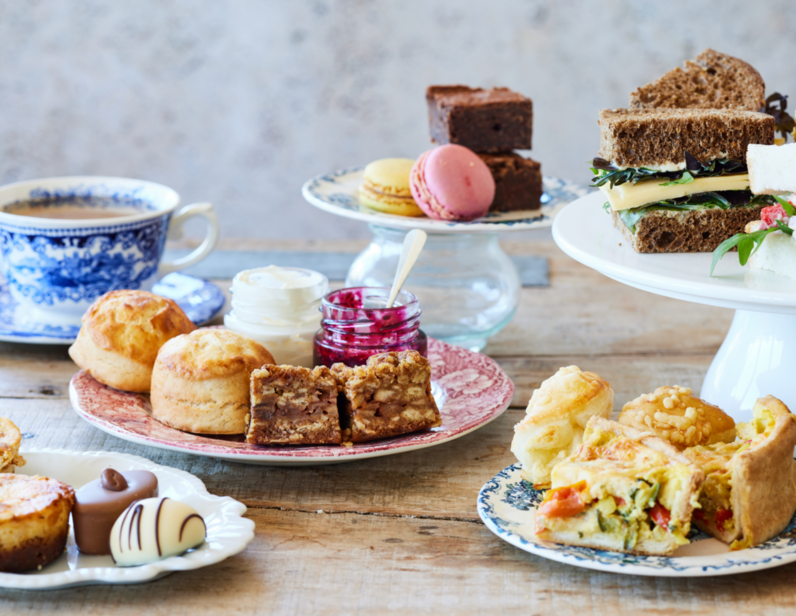 High tea box