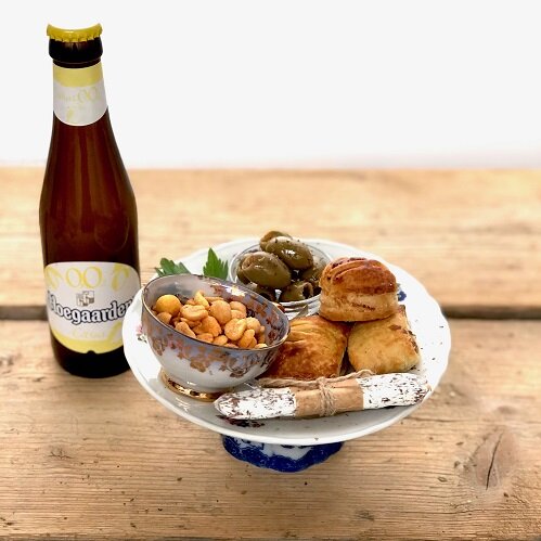 Hartige Box met Hoegaarden Hartige Box met Hoegaarden